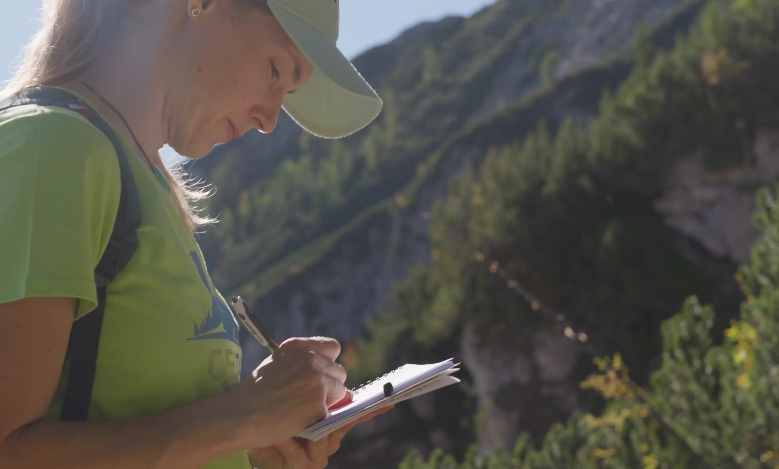 A species being documented during the Mittagskogel survey